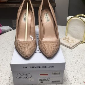 Steve Madden pink suede heels with crystals